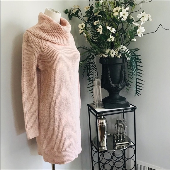 Hollister Co. Above Knee & Mini Dresses - Picture 2 of 4